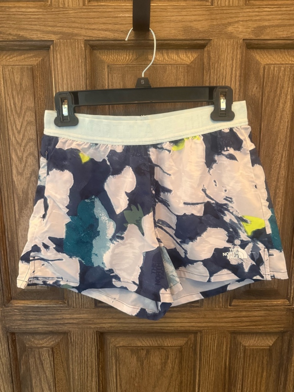 The North Face Athletic Shorts Floral Print Small Running Gym Activewear